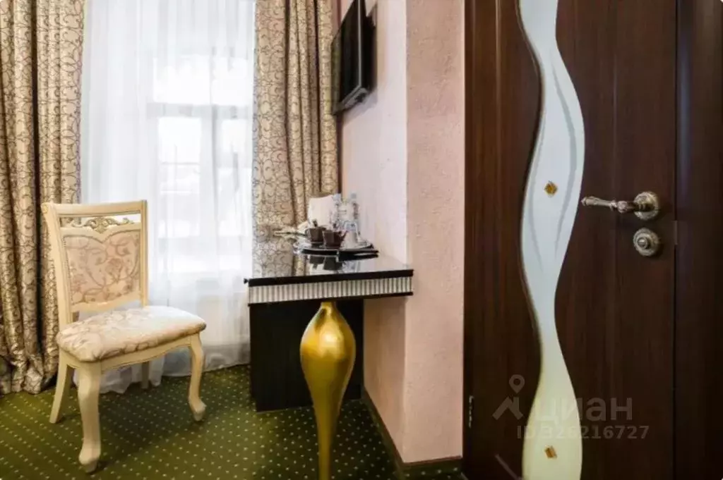 Комната Москва Армянский пер., 3-5С1а - Фото 2