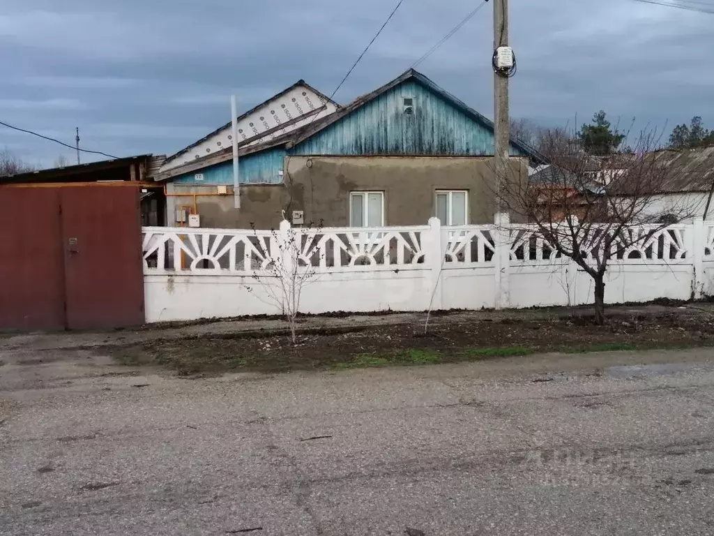 Дом в Крым, Кировский район, с. Абрикосовка ул. Кооперативная (43 м) - Фото 1