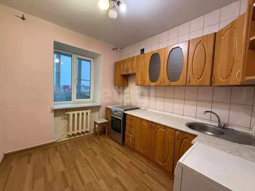 3-к кв. Ленинградская область, Волхов Южный бул., 5 (61.8 м) - Фото 1