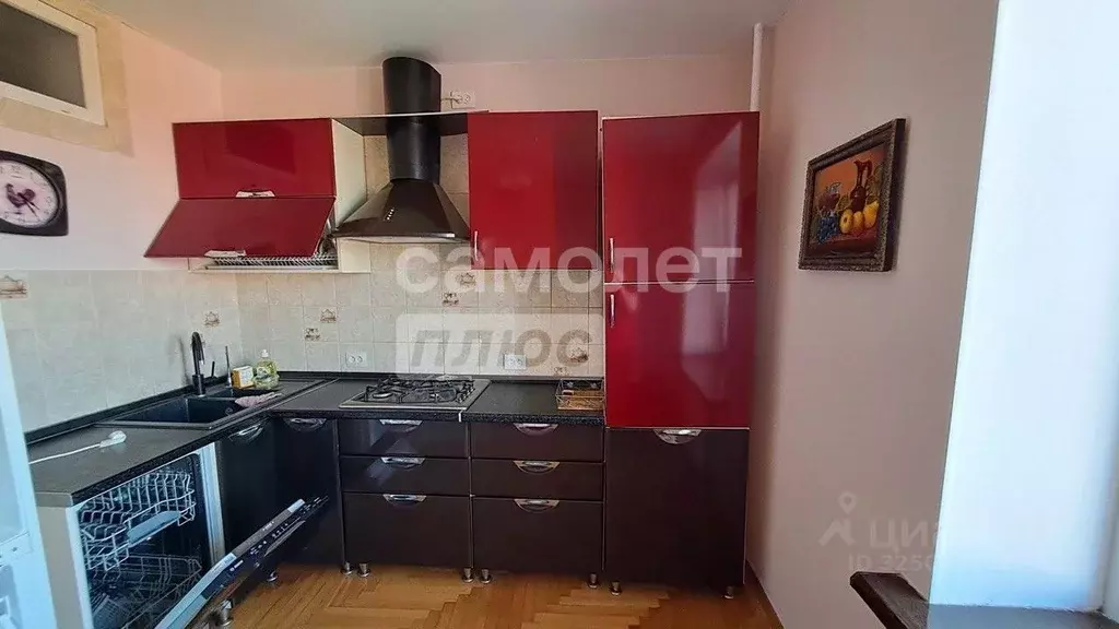 3-к кв. Курская область, Курск ул. Горького, 51 (86.6 м) - Фото 1