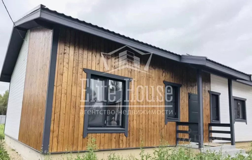 Дом в Калужская область, Боровский муниципальный округ, Совьяки с/пос, ... - Фото 2