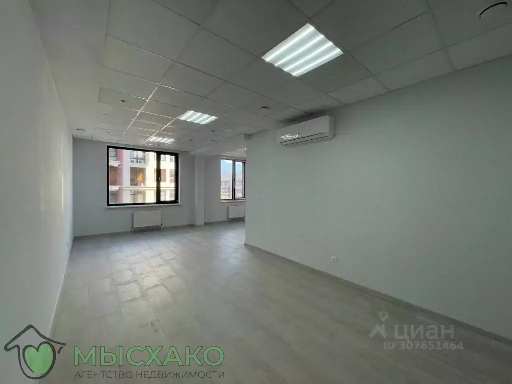 Офис в Краснодарский край, Новороссийск ул. Губернского (44 м) - Фото 2