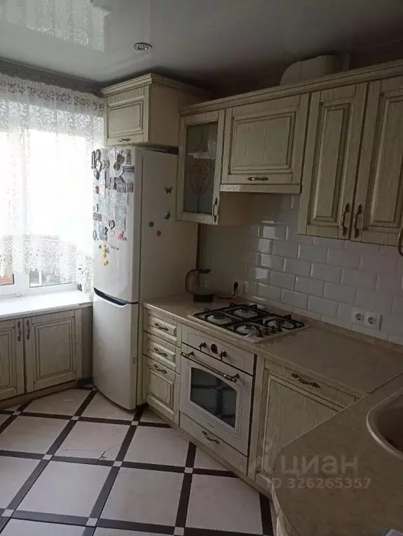 2-к кв. Самарская область, Тольятти ул. Горького, 92 (55.0 м) - Фото 1