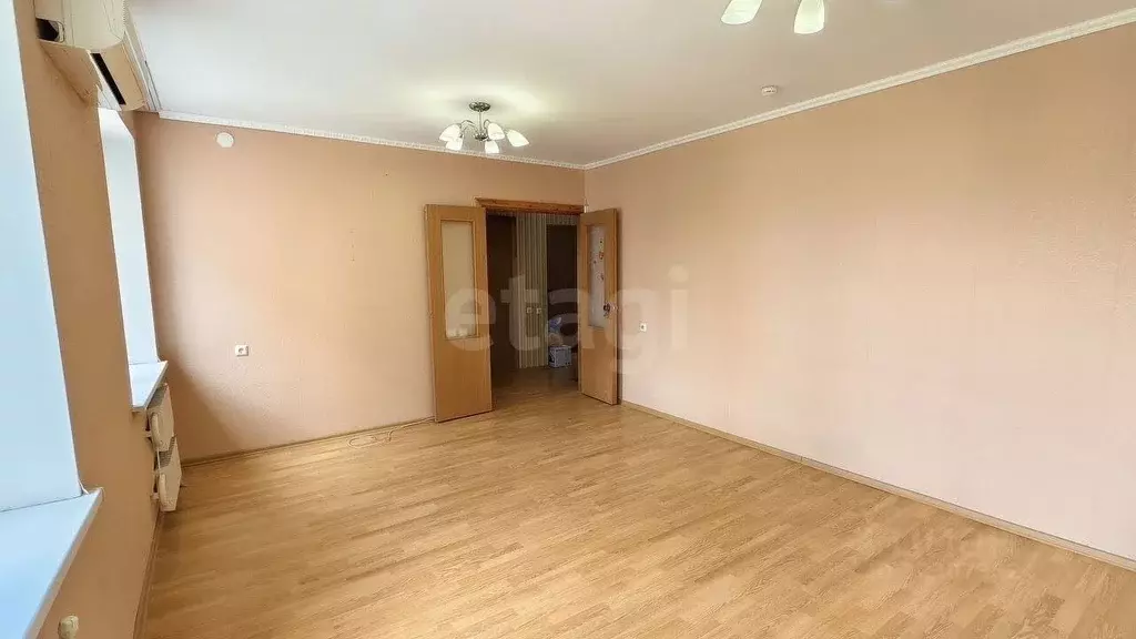 2-к кв. Белгородская область, Белгород ул. Белгородского полка, 49 ... - Фото 1