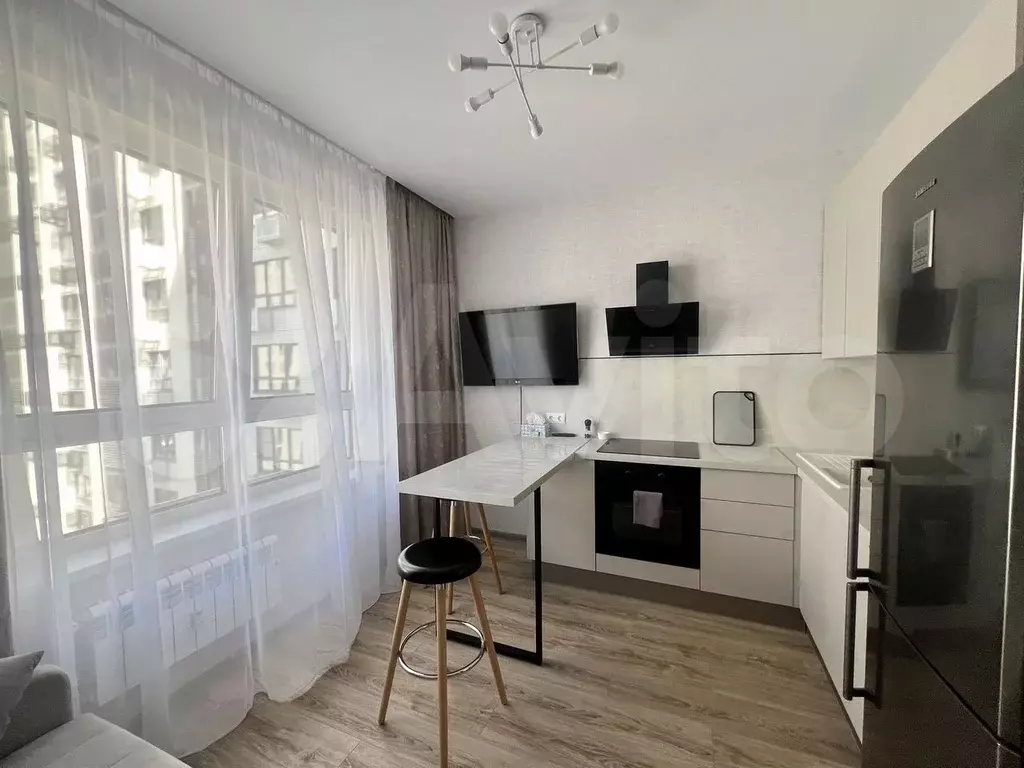 1-к. квартира, 36,6 м, 8/17 эт. - Фото 1