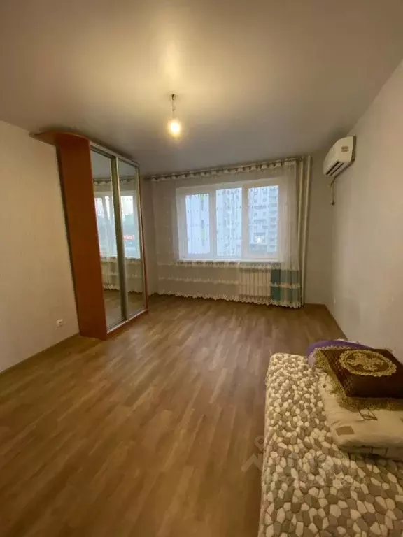 2-к кв. Саратовская область, Саратов ул. Имени Виктора Аржаного, 8 ... - Фото 1