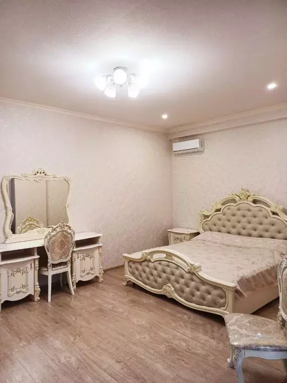 2-к кв. Крым, Ялта ул. Володарского, 3 (90.0 м) - Фото 1