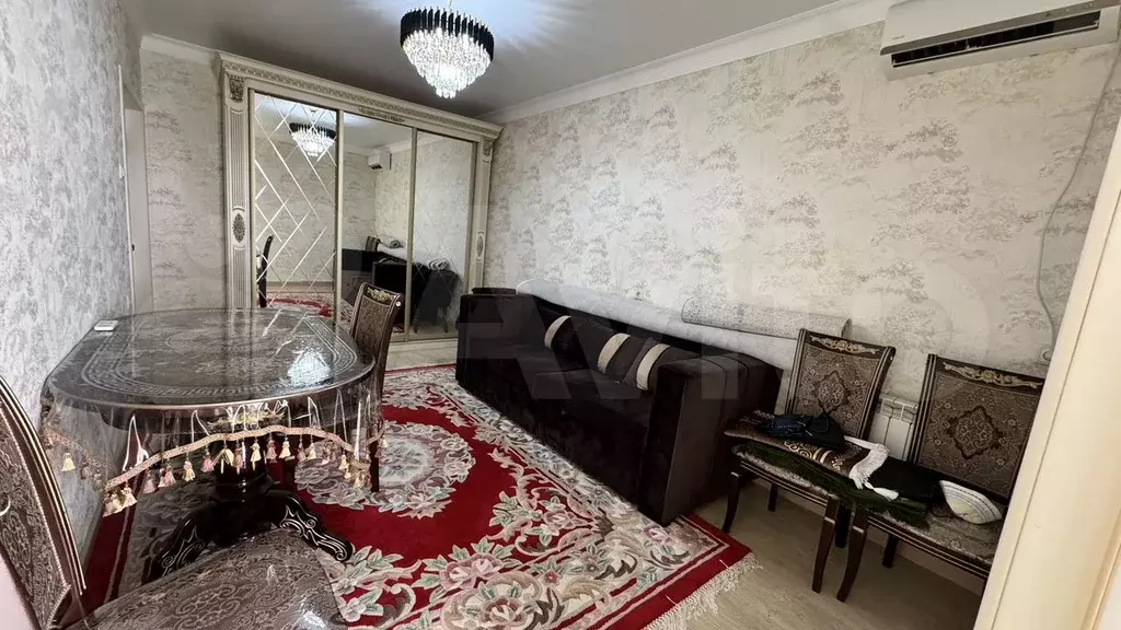 1-к. квартира, 45 м, 2/10 эт. - Фото 0