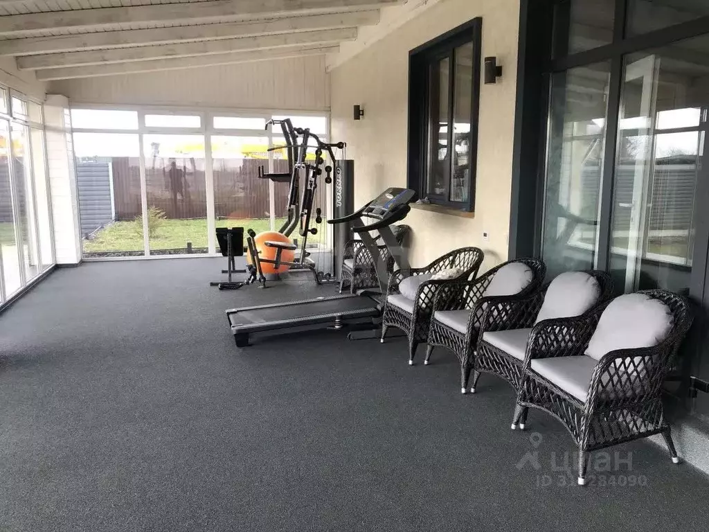 Дом в Брянская область, Брянский район, Добрунское с/пос, с. ... - Фото 1