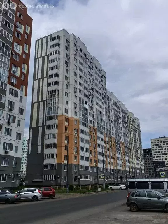 1-комнатная квартира: Оренбург, улица Братьев Хусаиновых, 2 (34.9 м) - Фото 0