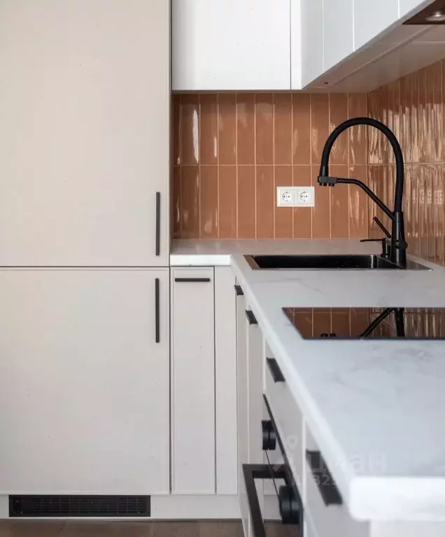 1-к кв. Краснодарский край, Сочи Бытха мкр, ул. Ясногорская, 16/6к2 ... - Фото 1