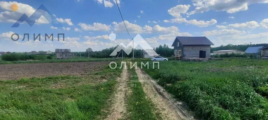 Участок в Вологодская область, д. Ильинское (Октябрьский сельсовет) ... - Фото 0