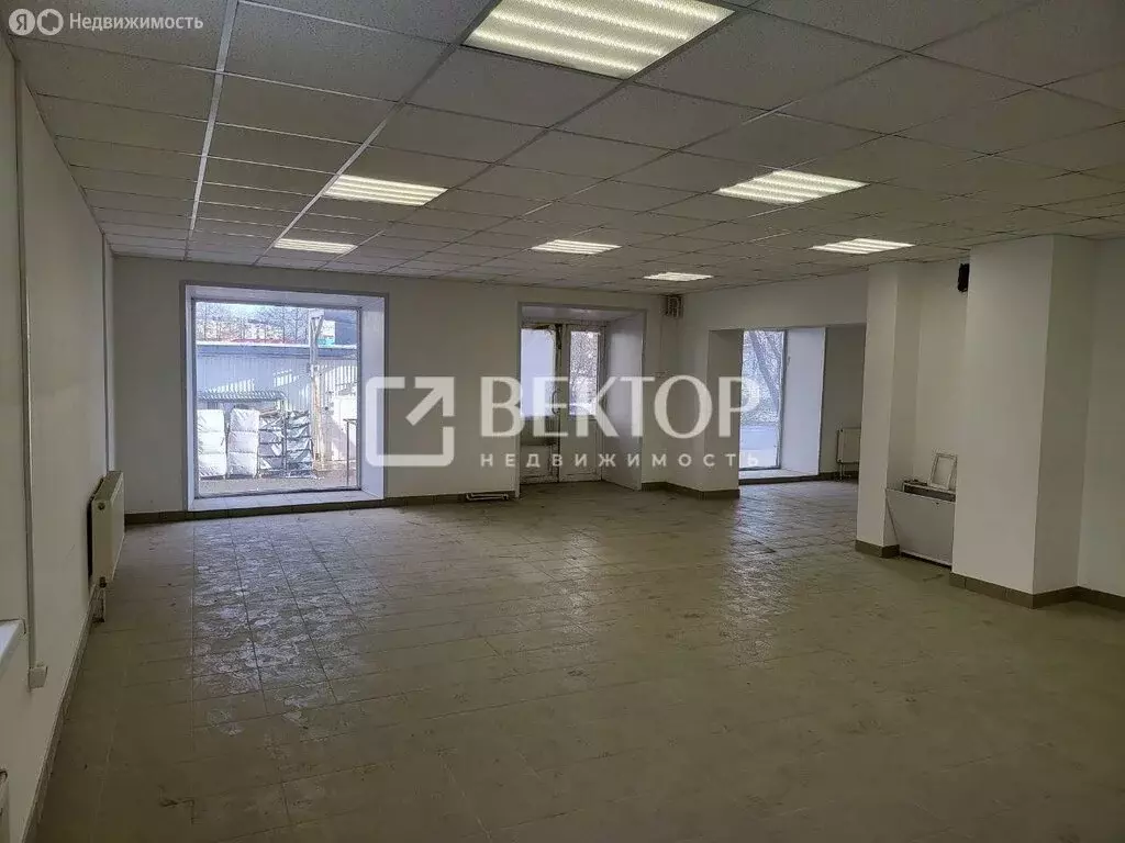 Квартира-студия: Ярославль, улица 8 Марта, 18 (185.2 м) - Фото 2