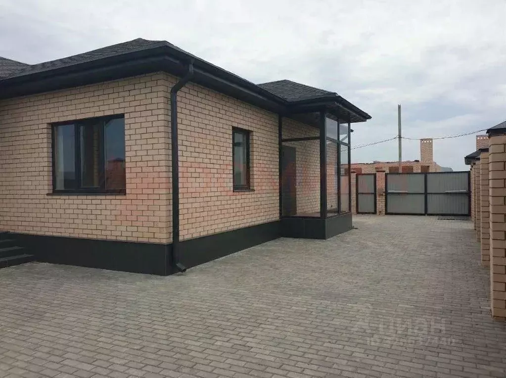 Дом в Ростовская область, Шахты ул. Белинского, 33А (96 м) - Фото 2