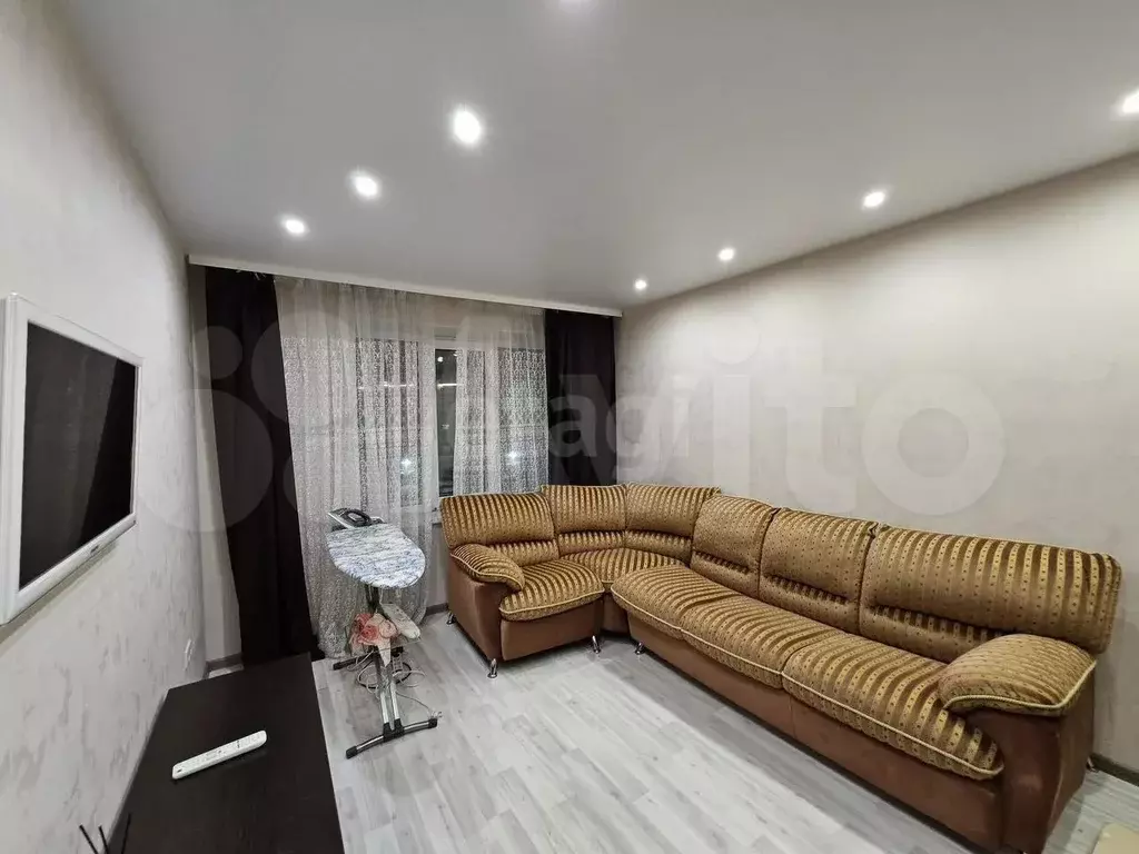 2-к. квартира, 50 м, 6/9 эт. - Фото 0