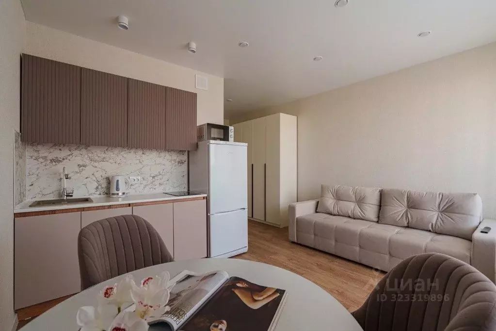 Студия Свердловская область, Екатеринбург ул. Печатников, 3 (25.0 м) - Фото 1