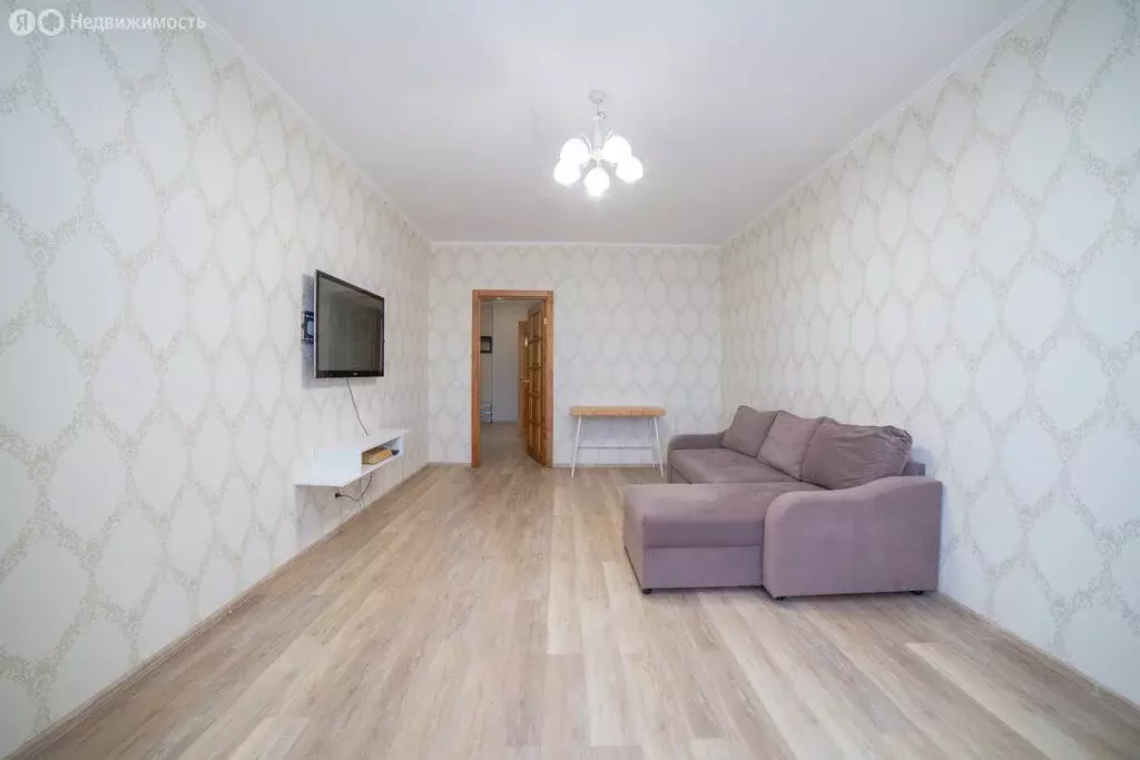 2-комнатная квартира: Екатеринбург, Московская улица, 75 (76.1 м) - Фото 2