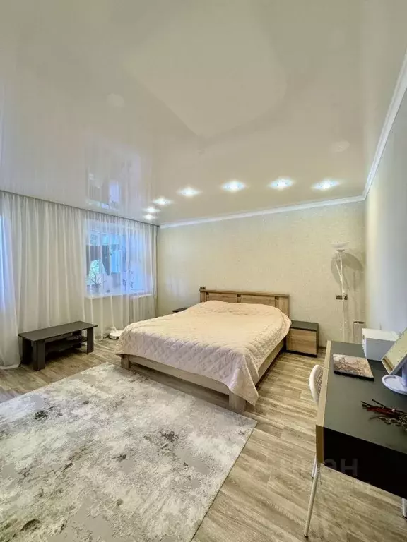 3-к кв. Калужская область, Малоярославец ул. Кирова, 32А (70.0 м) - Фото 1