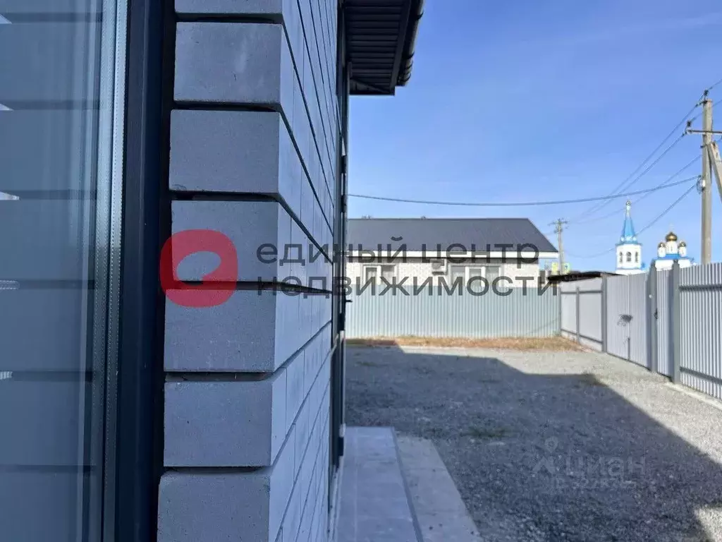 Дом в Тюменская область, Тюменский муниципальный округ, с. Мальково ... - Фото 2