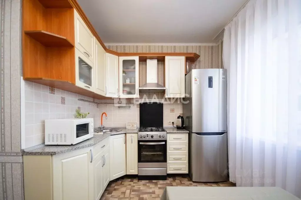 1-к кв. Саратовская область, Балаково Трнавская ул., 40 (38.0 м) - Фото 0