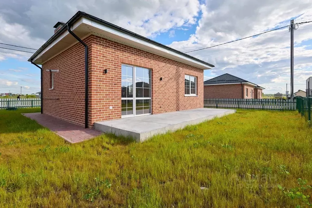 Дом в Калининградская область, Гурьевский муниципальный округ, пос. ... - Фото 2