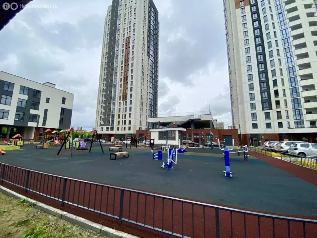2-комнатная квартира: Калининград, улица Гайдара, 90 (65.2 м) - Фото 0
