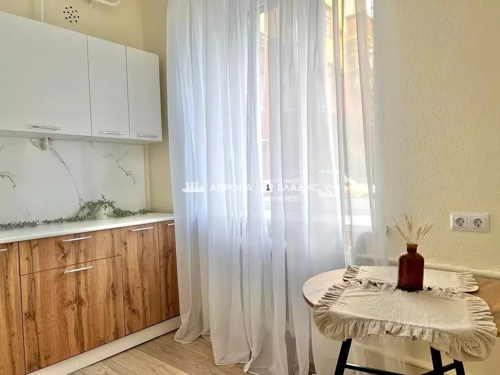 2-к кв. Челябинская область, Магнитогорск просп. Ленина, 10 (50.8 м) - Фото 2