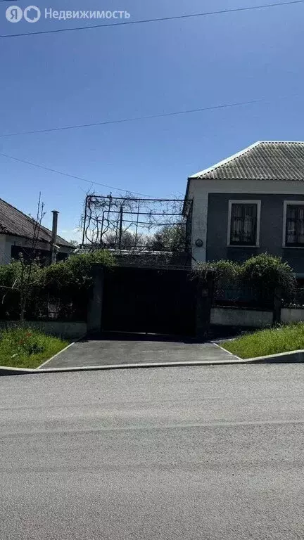 Дом в Симферополь, улица Пирогова, 24 (110 м) - Фото 1