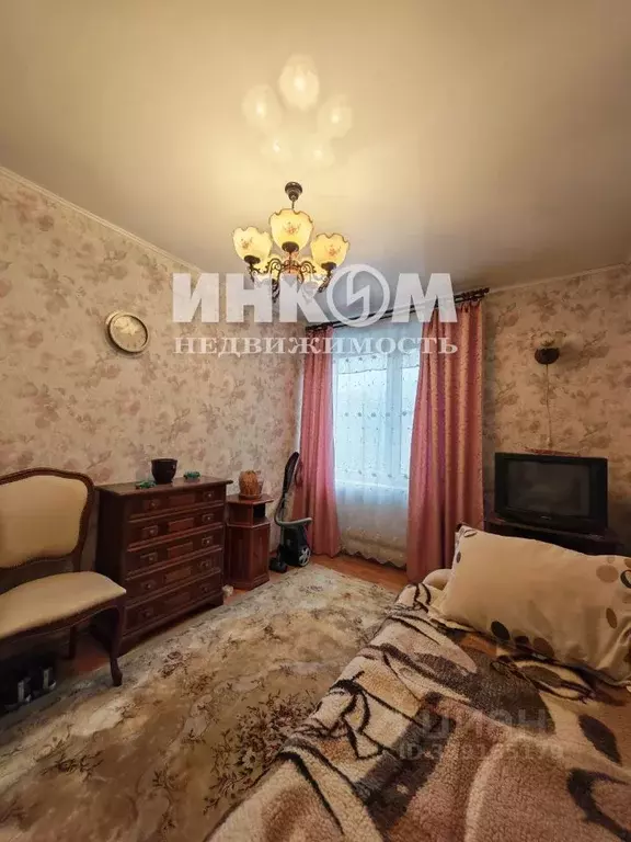 2-к кв. Москва ул. Архитектора Власова, 39 (37.8 м) - Фото 0