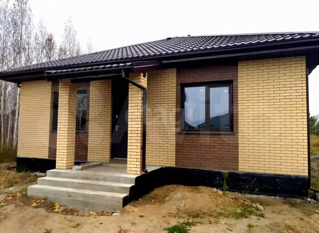 Дом в Октябрьский, Заречная улица (85 м) - Фото 1