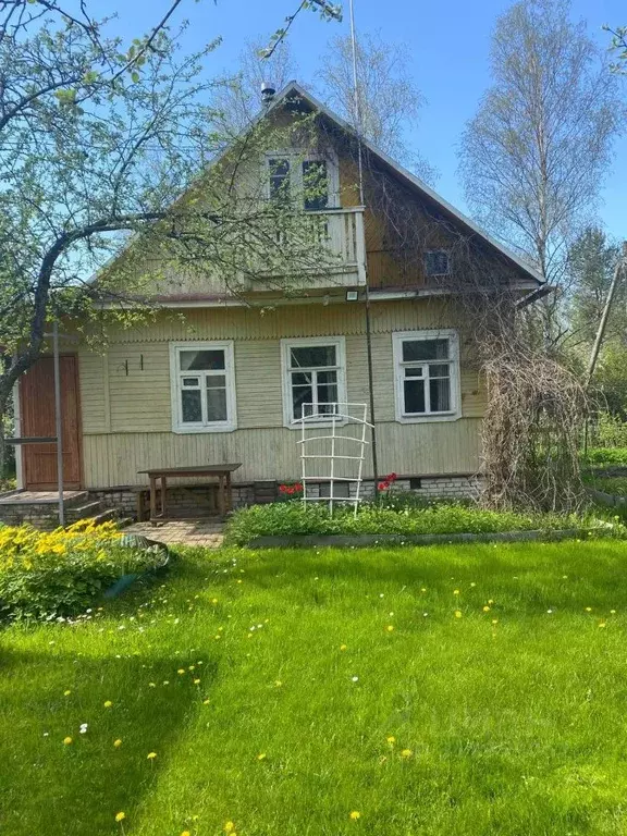 Дом в Ленинградская область, Кировское городское поселение, Грибное ... - Фото 0