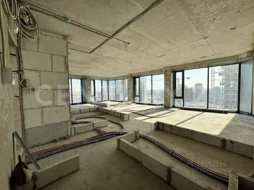 3-к кв. Москва Летниковская ул., 11к1 (94.2 м) - Фото 1