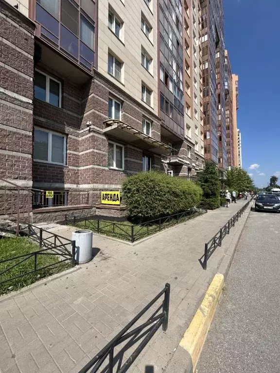 Помещение свободного назначения в Санкт-Петербург просп. Королева, 61 ... - Фото 1