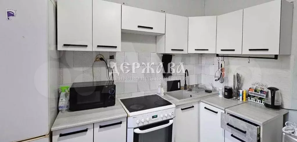 3-к. квартира, 63,4 м, 2/9 эт. - Фото 1