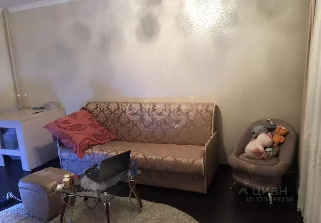 2-к кв. Московская область, Реутов Советская ул., 17 (41.9 м) - Фото 2