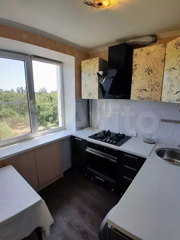 2-к. квартира, 42,7 м, 5/5 эт. - Фото 0