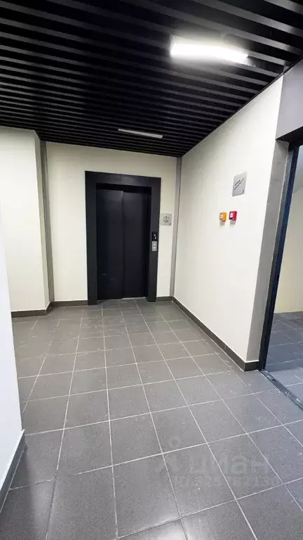 3-к кв. Омская область, Омск ул. Александра Захарченко, 7 (73.3 м) - Фото 2