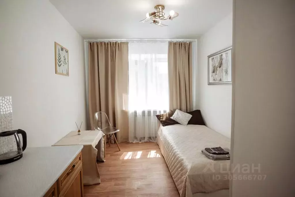 Комната Приморский край, Владивосток ул. Героев Хасана, 16 - Фото 1