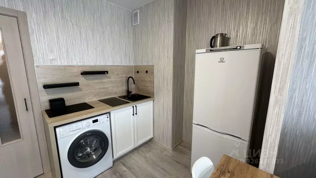 Студия Красноярский край, Красноярск Аральская ул., 49 (32.0 м) - Фото 2