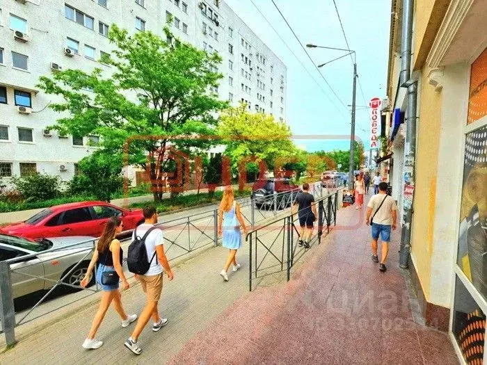 Торговая площадь в Севастополь ул. Астана Кесаева, 11Б (100 м) - Фото 1