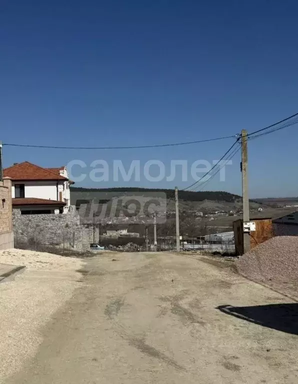 Участок в Крым, Симферопольский район, Трудовское с/пос, Мартовский ... - Фото 1