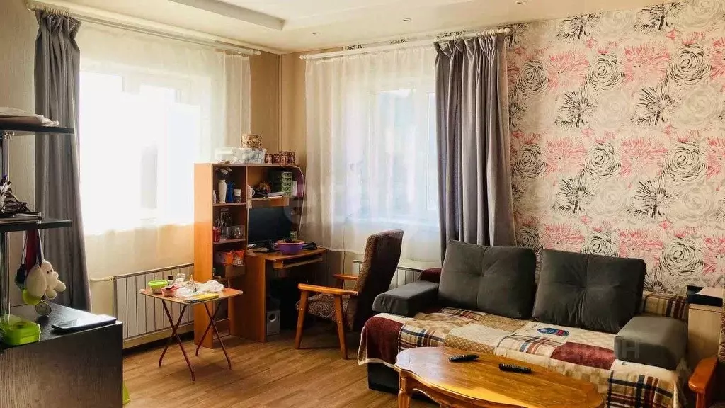 Дом в Новосибирская область, Искитимский район, Линево городское ... - Фото 0