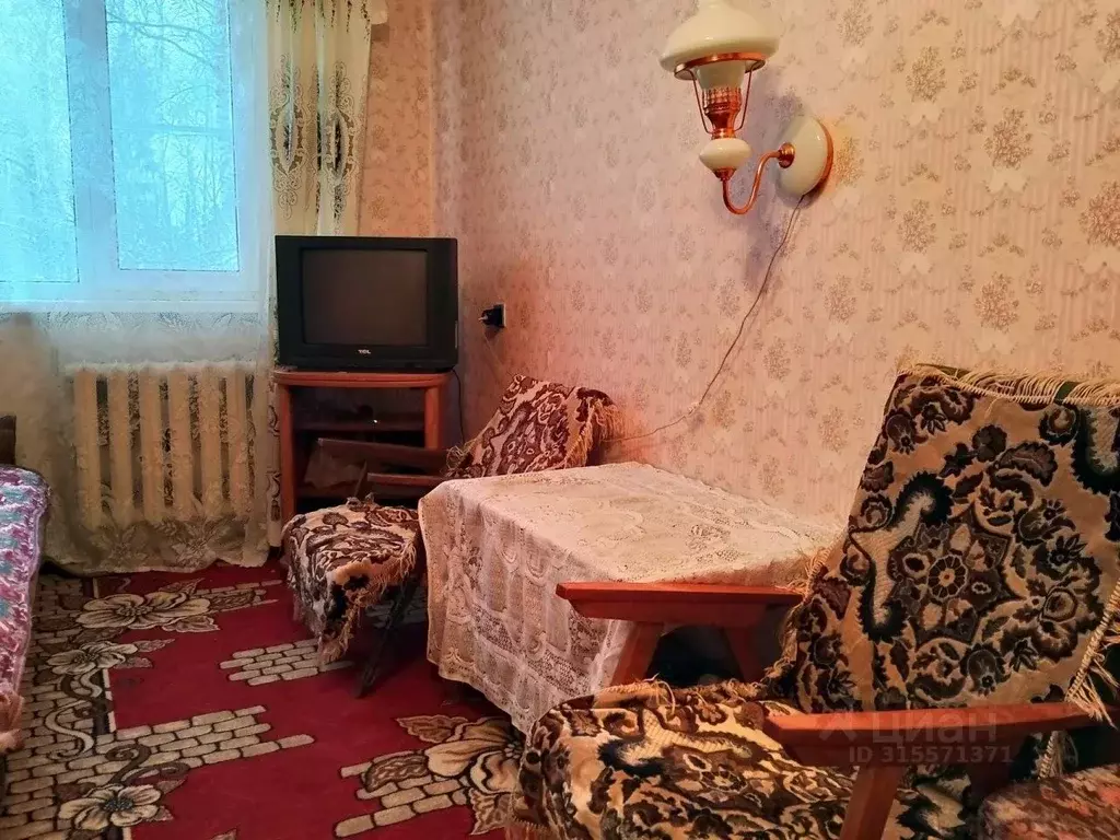 4-к кв. Ленинградская область, Выборгский район, Рощинское городское ... - Фото 0