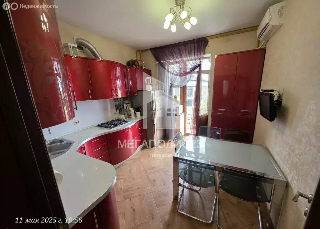 3-комнатная квартира: Геленджик, Малоземельская улица, 4 (84.1 м) - Фото 0