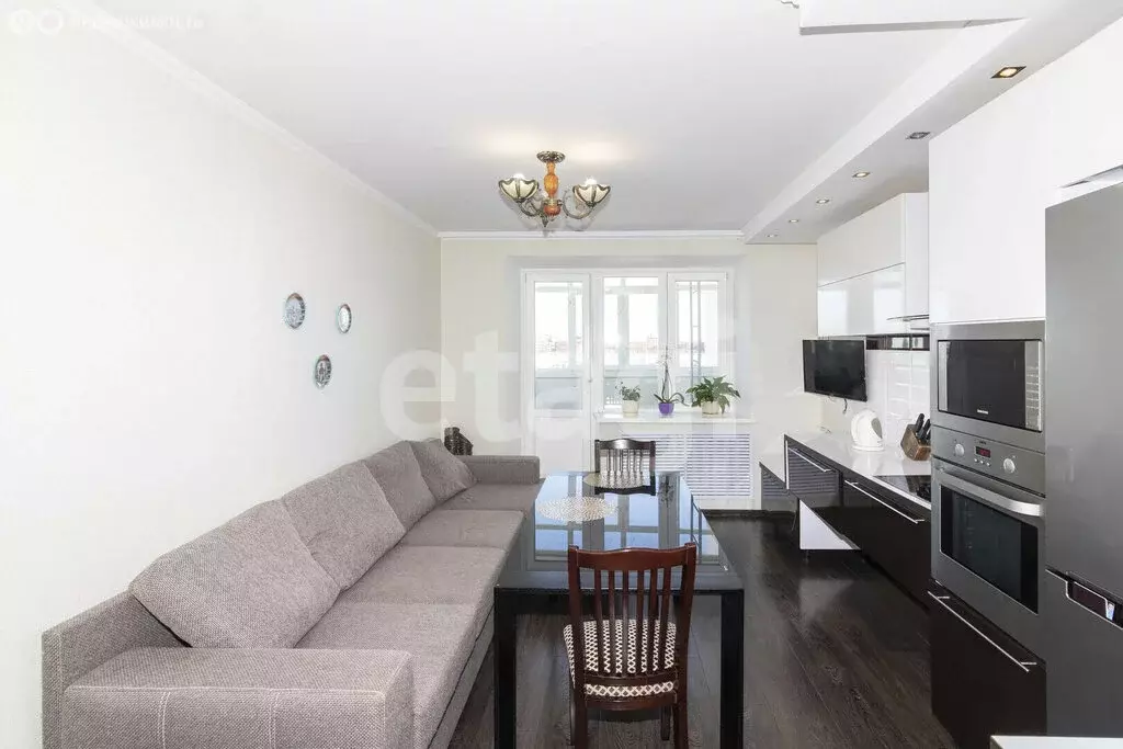 2-комнатная квартира: Тюмень, Широтная улица, 172 (85.1 м) - Фото 0