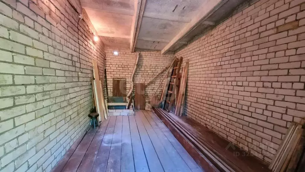 Гараж в Архангельская область, Вычегодский рп ул. Ленина, 68к1 (20 м) - Фото 1