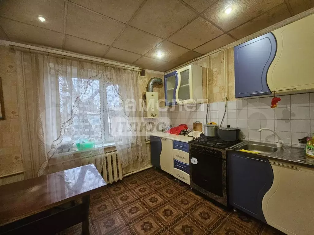 3-к. квартира, 90 м, 1/1 эт. - Фото 1