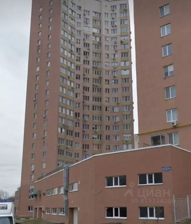 Гараж в Саратовская область, Энгельс Комсомольская ул., 117к1 (16 м) - Фото 1