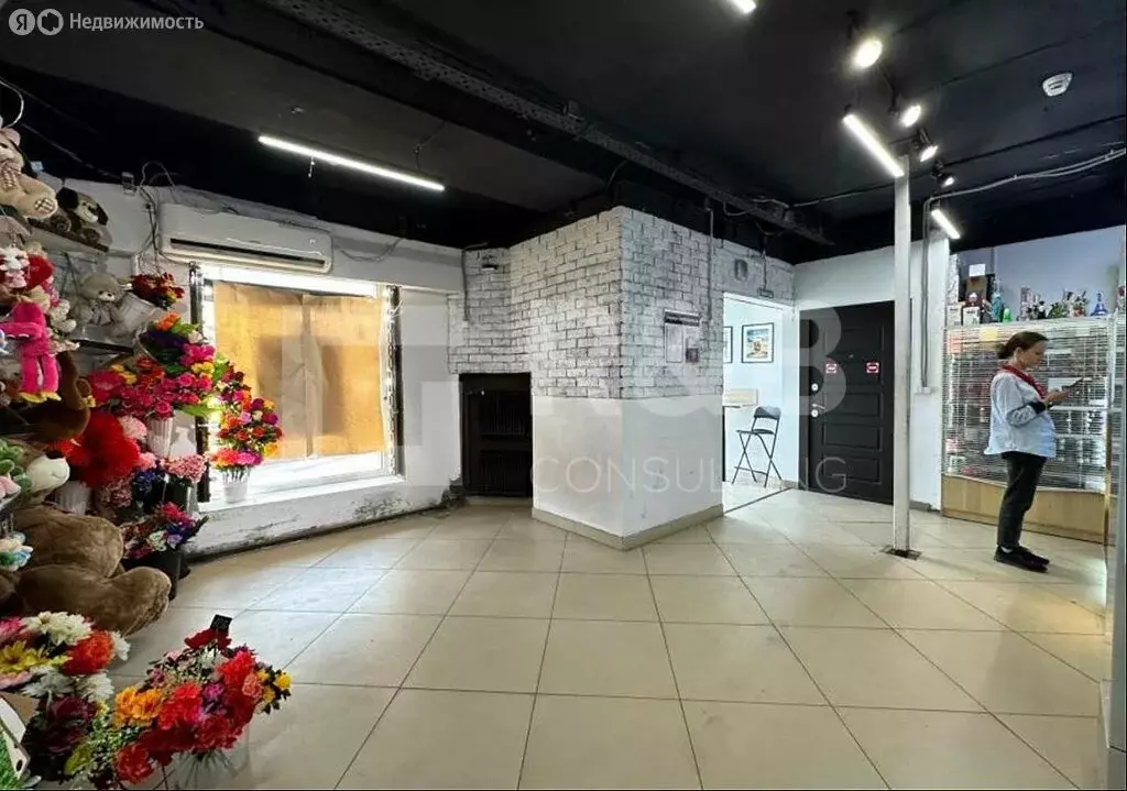 Помещение свободного назначения (107 м) - Фото 1