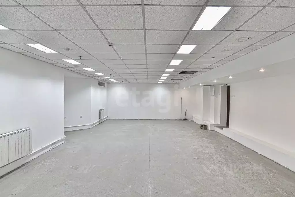 Помещение свободного назначения в Сахалинская область, Южно-Сахалинск ... - Фото 1